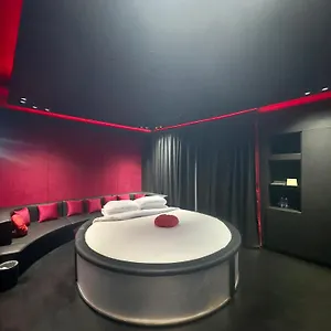 Aparthotel Royal Tulip توليب رويال, Sharjah